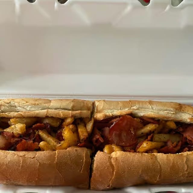 Chourico & Chips.